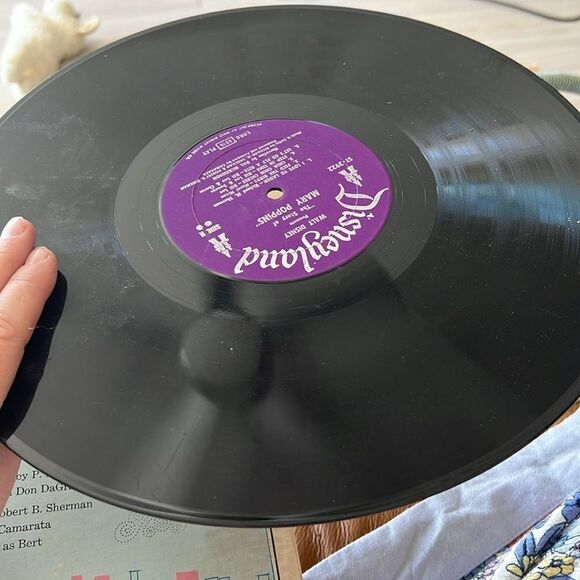 Walt Disney’s Mary Poppins Vintage 1964 Album/Book - Picture 7 of 7